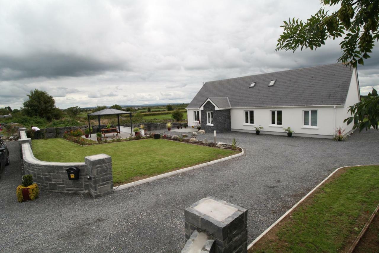 Atlantic Retreat Lodge Kinvara Exterior photo